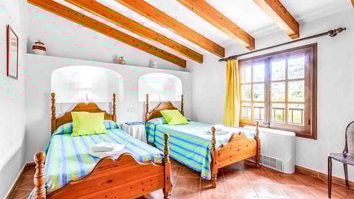 Villa Cadmium Bedroom 3