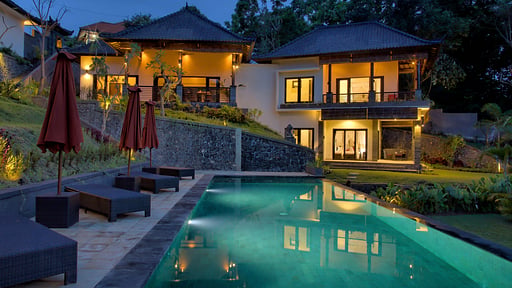 Villa Cahaya Selat Piscine