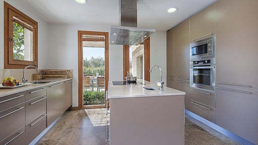 Villa Cal Padri / Cuxach Кухня