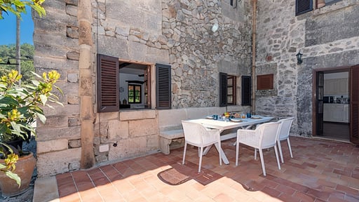 Cal Papa Обеденная зона