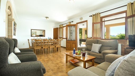 Villa Ca'l Pesso Living room 2