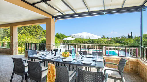 Villa Ca'l Pesso Dining area 1