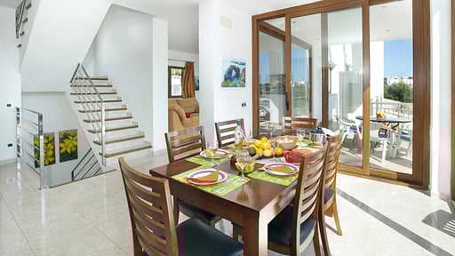 Villa Cala Dia Обеденная зона