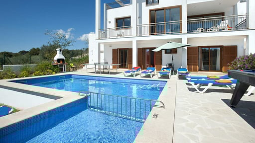 Villa Cala Dia Бассейн