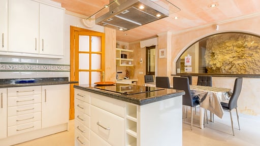 Villa Cala Llamp Küche