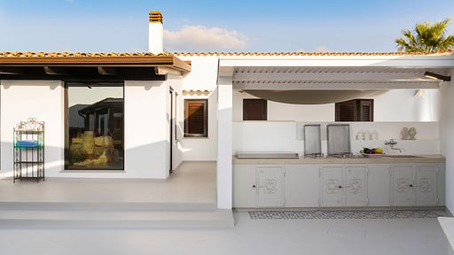 Villa Cala Mancina BBQ equipment