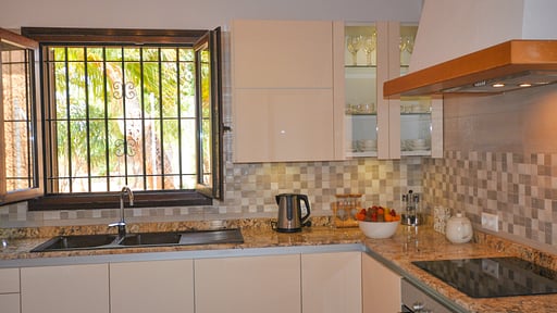 Villa Cala Mondrago Küche