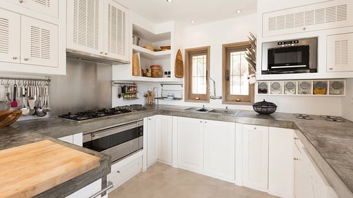 Villa Cala Tarida Kitchen