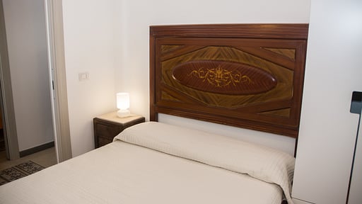 Villa Calabianca Slaapkamer 1