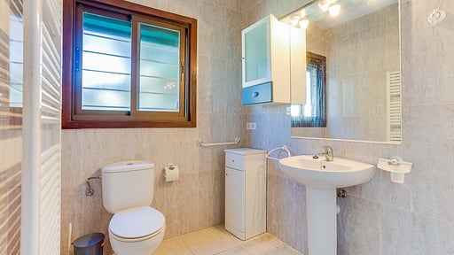 Villa Calamar Bedroom 1