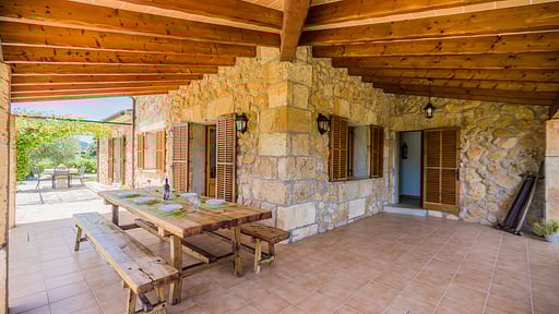 Fransisca Dining area