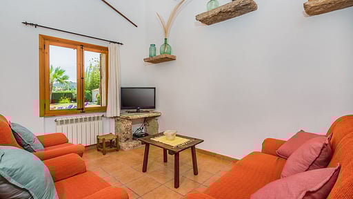 Fransisca Living room