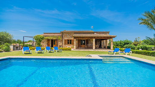 Fransisca Swimming pool