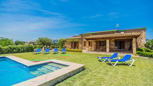 Fransisca Swimming pool