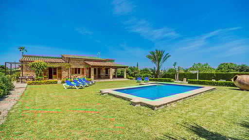 Fransisca Swimming pool