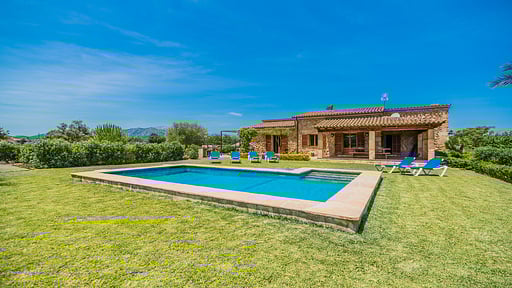 Fransisca Swimming pool