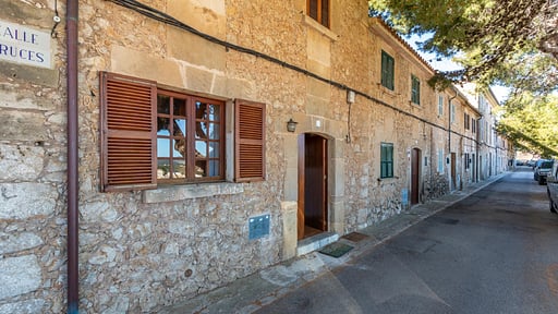 Villa Calvari Surroundings