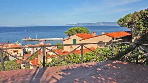 Villa Calypso Giglio Terrace/Veranda