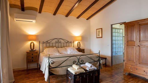 Villa Camarex Schlafzimmer 1