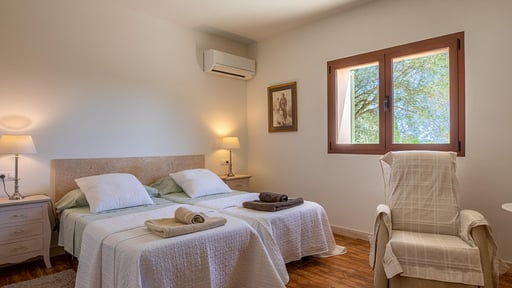 Villa Camarex Schlafzimmer 3