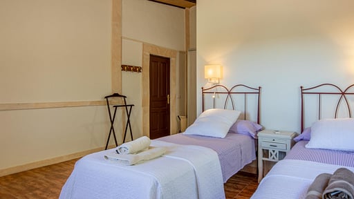 Villa Camarex Schlafzimmer 4