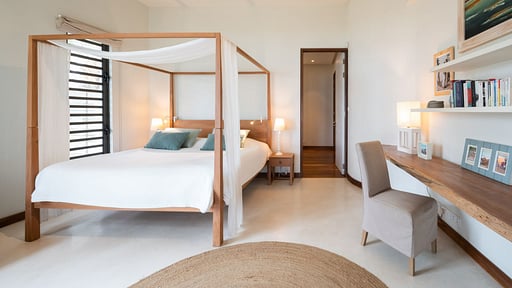 Villa Cambresi Schlafzimmer 1