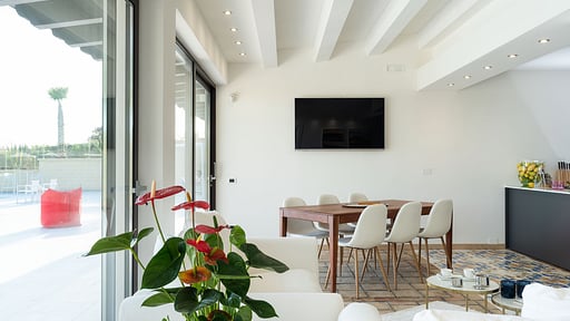 Villa Camemi Dining area