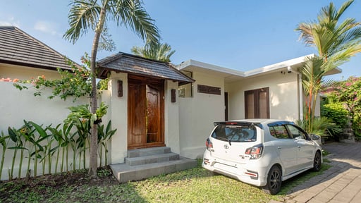 Villa Camilla 2 Parking areas