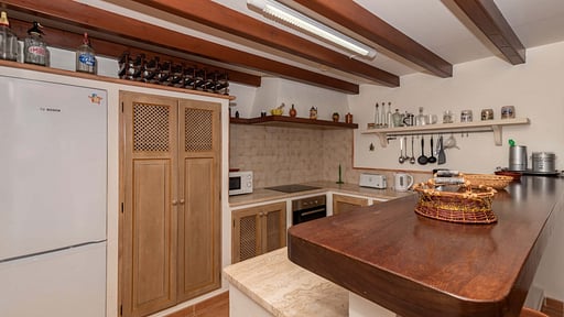 Villa Camp del Bosch Kitchen