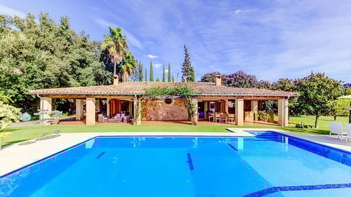 Villa Camp Gran Бассейн