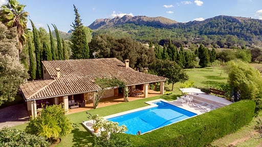 Villa Camp Gran Фото с дрона