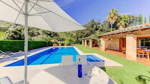 Villa Camp Gran Бассейн