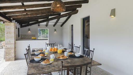 Villa Ca'n Andreu Обеденная зона