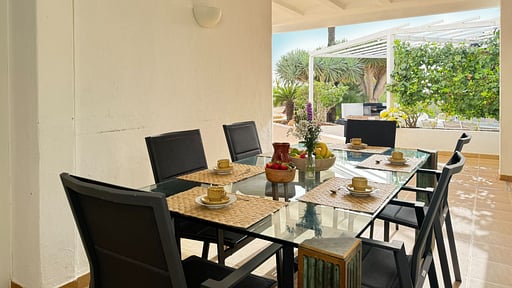 Villa Can Angel Salle à manger