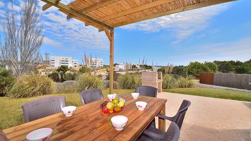 Villa Can Baltasar Обеденная зона