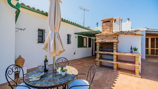 Villa Can Boi BBQ equipment