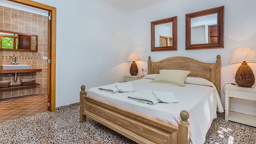 Villa Can Boi Bedroom 1