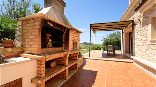 Villa Can Bolas BBQ equipment