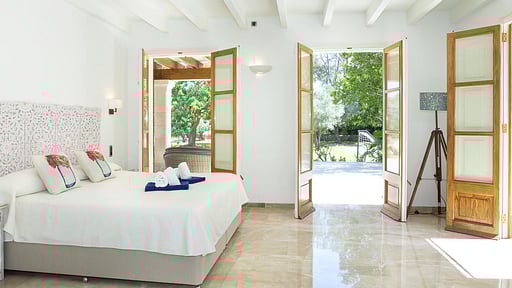 Villa Can Bregat Спальня 3