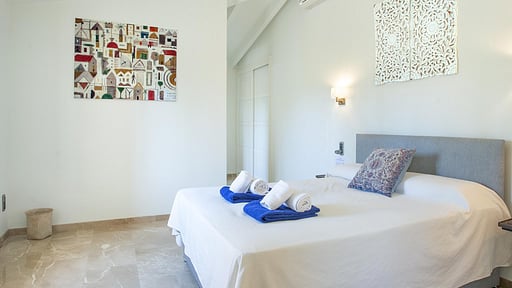 Villa Can Bregat Спальня 4