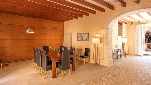 Villa Can Buro Dining area