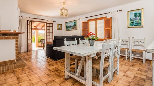 Villa  Can Canaves Dining area
