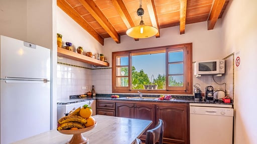 Villa Can Coll Kitchen