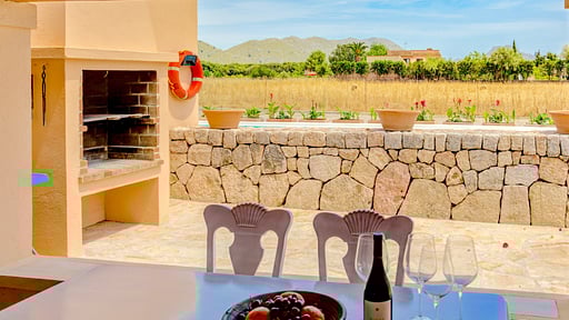 Villa Can Daniel Dining area