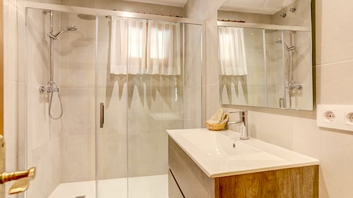 Villa Can Daniel Bedroom 1