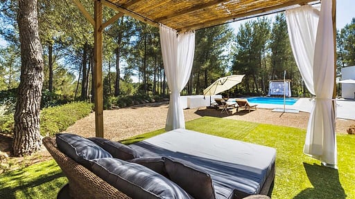Villa Can Drago Gertrudis Gazebo