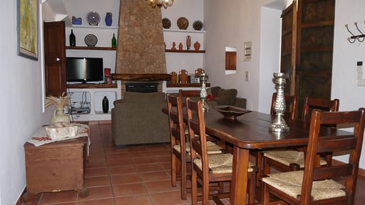 Villa Can Gat Zona de comedor