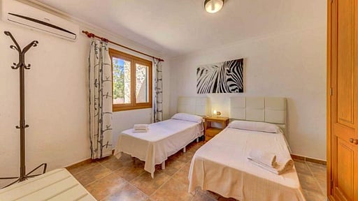 Villa Can Gosp Bedroom 3