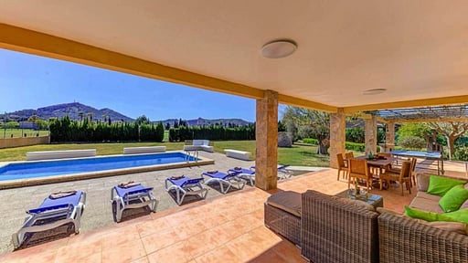 Villa Can Gosp Terrace/Veranda