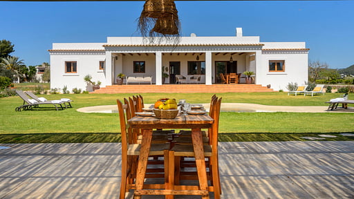 Villa Can Jaume Arabi Dining area 1